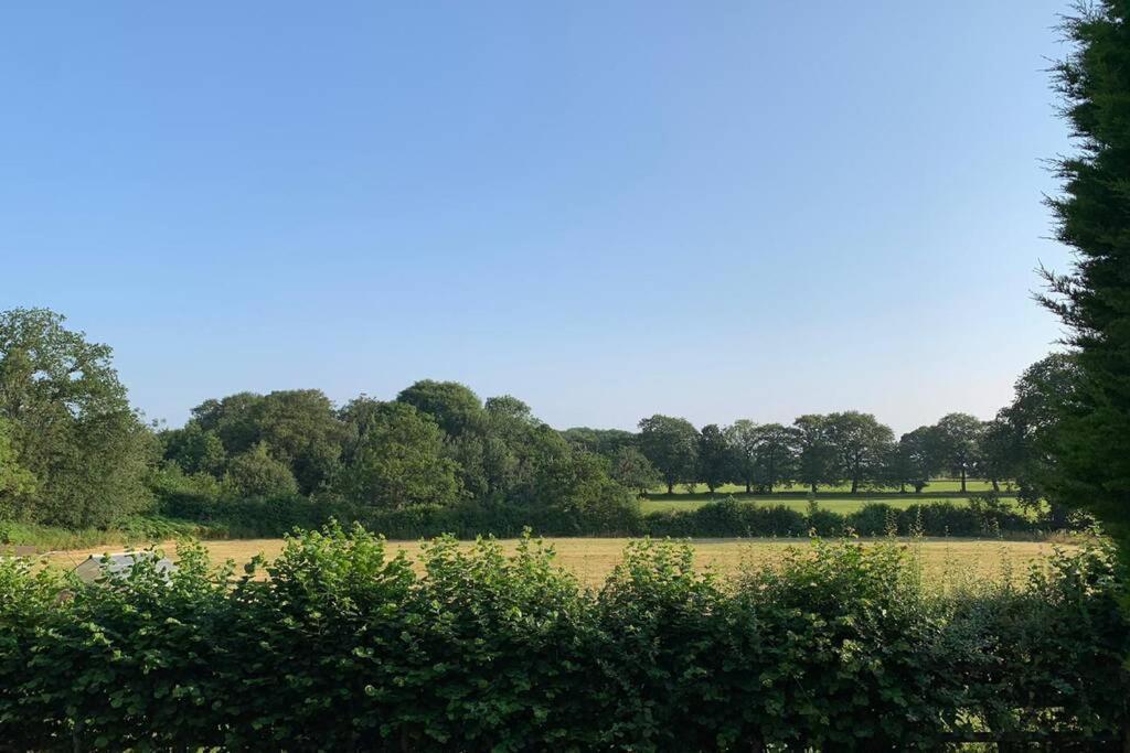 Holly Cottage, 2 Bed House, Sleeps 6 Cleobury Mortimer Buitenkant foto