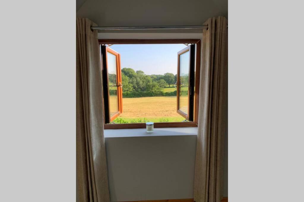 Holly Cottage, 2 Bed House, Sleeps 6 Cleobury Mortimer Buitenkant foto